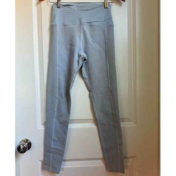 L*Space in Haze Mercer Leggings‎ 25" Sz Small Hailey Bieber Sporty Gym Yoga - Picture 5 of 11